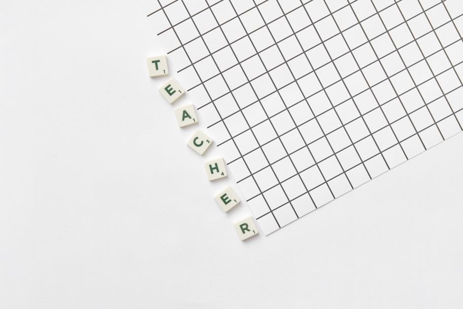 free crossword puzzle maker for teachers in action