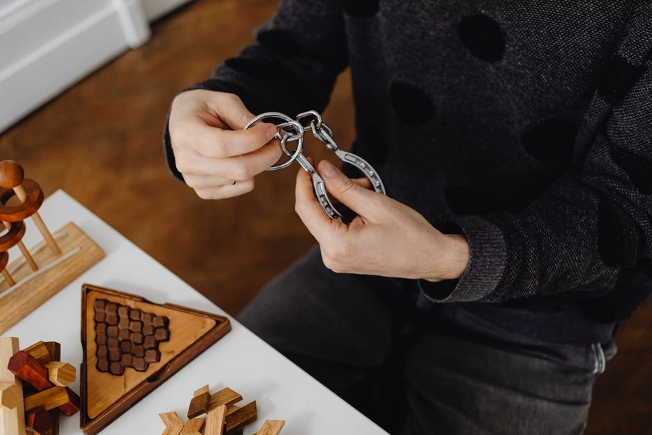 guess the answer logic games