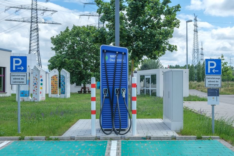 Electric vehicle charging bays at a services on M5 Exeter site