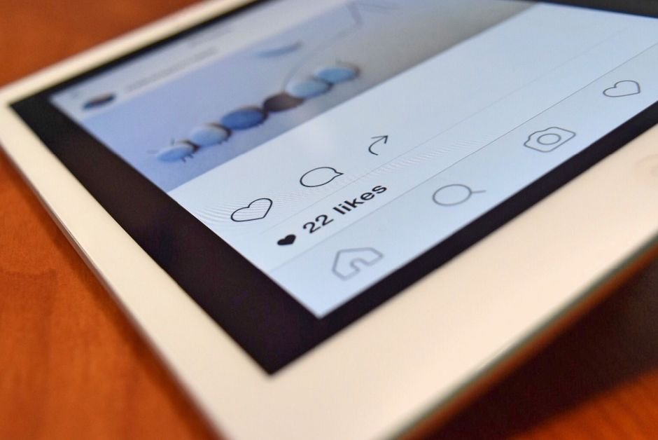 linkedin pinpoint answer today through social media engagement