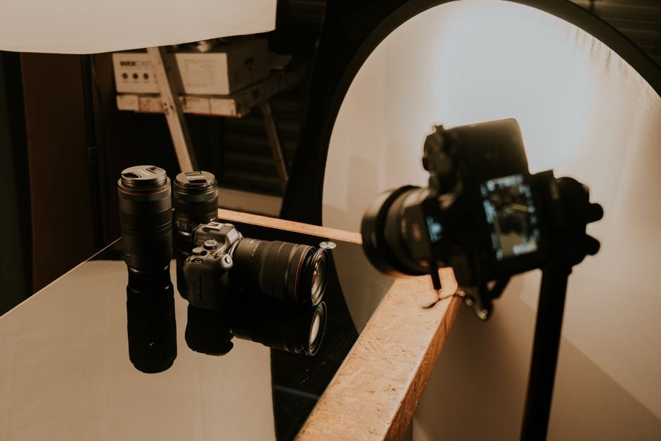 photography studio setup with rigid backdrop